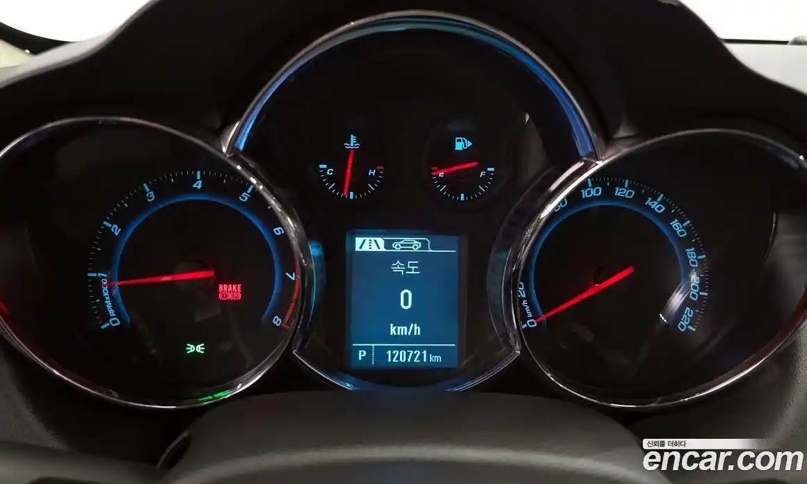 Chevrolet Cruze 2015 1.4 автомат (гидро), фото 8