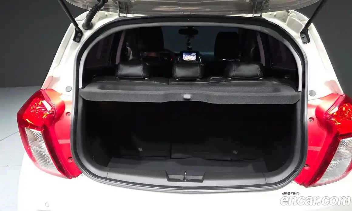 Chevrolet Spark 2016 1.0 автомат (гидро), фото 20