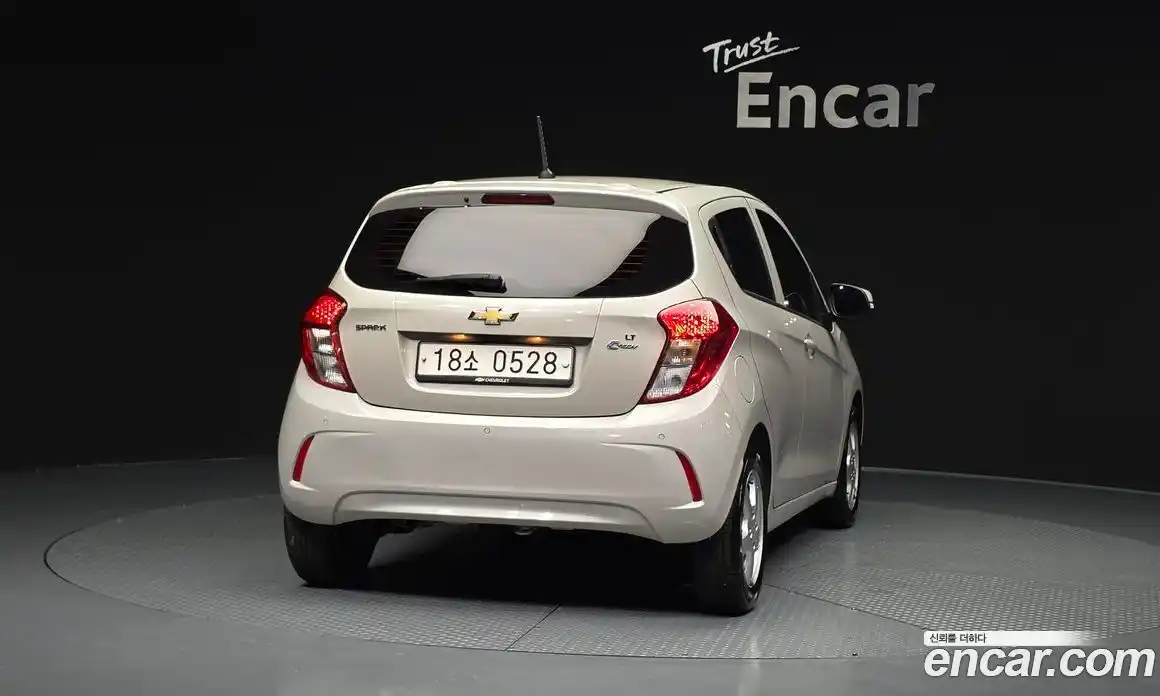 Chevrolet Spark 2016 1.0 автомат (гидро), фото 4