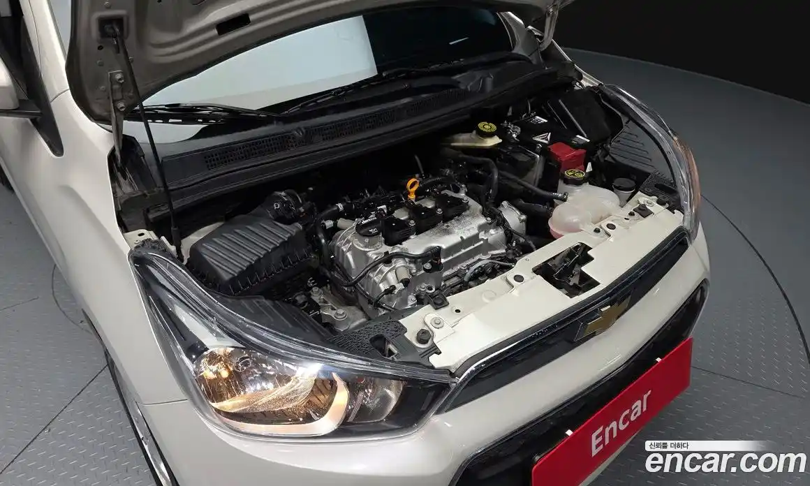 Chevrolet Spark 2016 1.0 автомат (гидро), фото 6