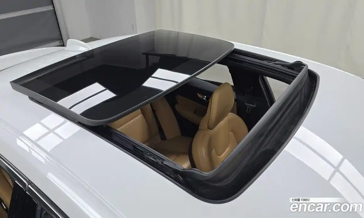 Volvo S60 2019 2.0 автомат (гидро), фото 24