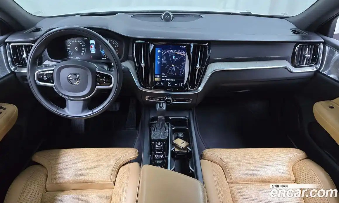 Volvo S60 2019 2.0 автомат (гидро), фото 10