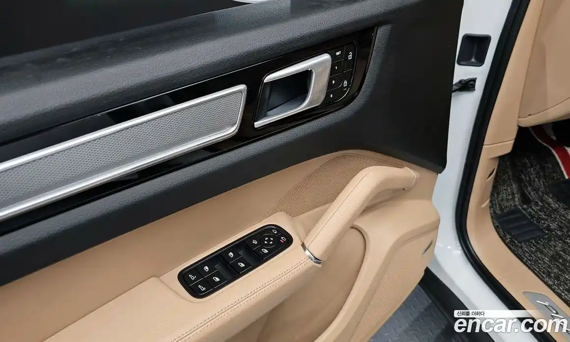 Porsche Cayenne 2022 3.0 автомат (гидро), фото 22