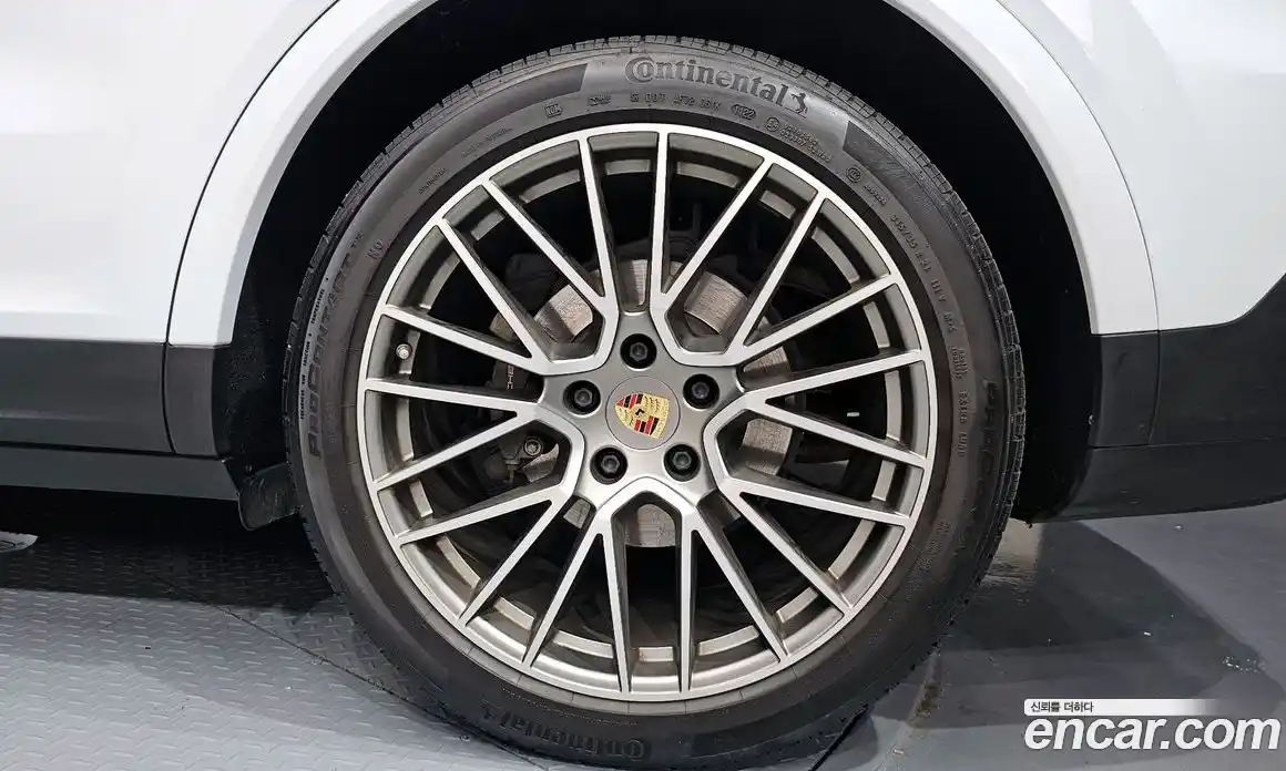 Porsche Cayenne 2022 3.0 автомат (гидро), фото 7