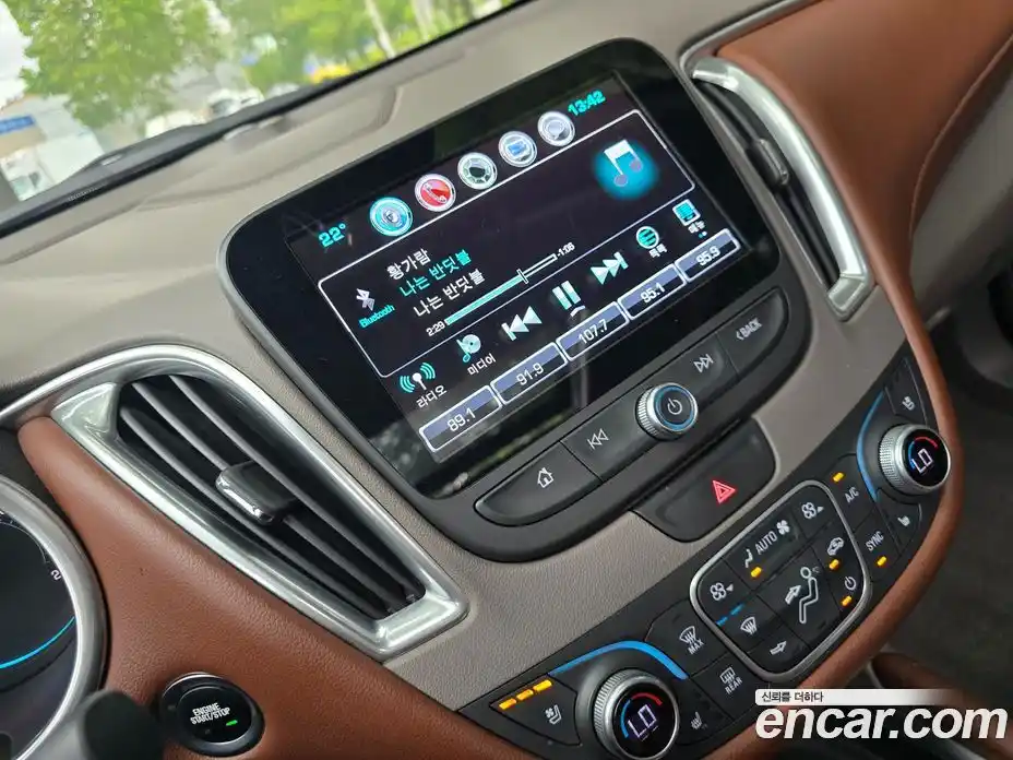 Chevrolet Malibu 2016 2.0 автомат (гидро), фото 16