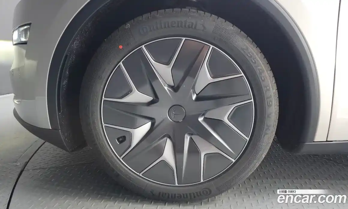 Tesla Model Y 2026 0.2 гидро, фото 5