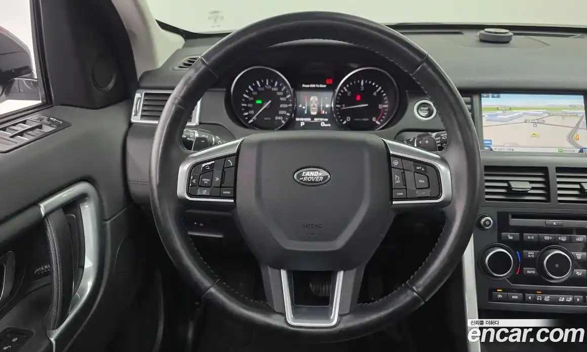 Land Rover Discovery Sport 2016 2.0 автомат (гидро), фото 15