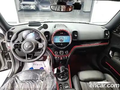 Mini Countryman 2023 2.0 автомат (гидро), миниатюра 7