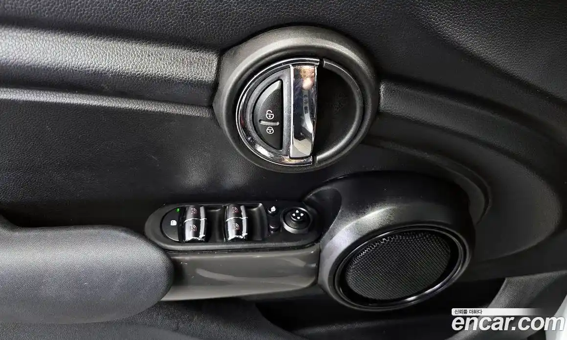 Mini Cooper 2020 1.5 автомат (гидро), фото 29