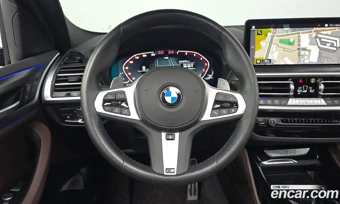 BMW X4 2024 2.0 автомат (гидро), фото 13