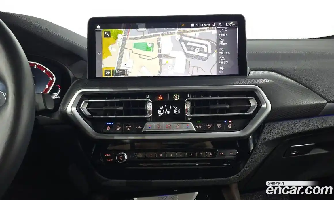 BMW X4 2024 2.0 автомат (гидро), фото 14