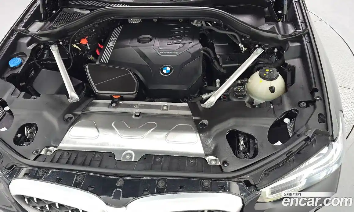 BMW X4 2024 2.0 автомат (гидро), фото 6