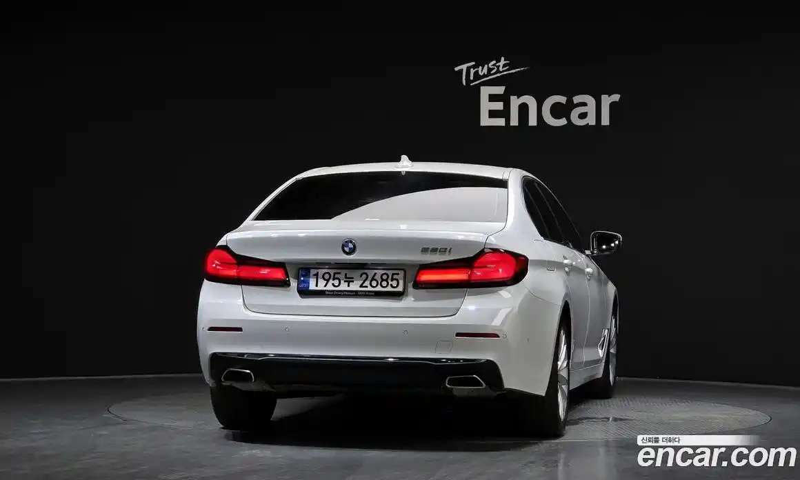 BMW 5 серия 2023 2.0 автомат (гидро), фото 4