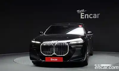 BMW 7 серия 2023 3.0 автомат (гидро), миниатюра 3