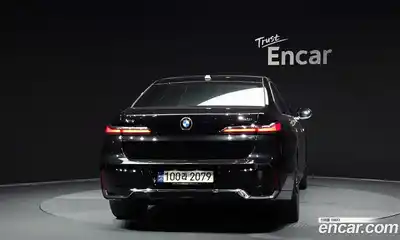 BMW 7 серия 2023 3.0 автомат (гидро), миниатюра 4