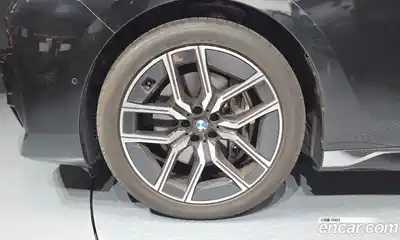 BMW 7 серия 2023 3.0 автомат (гидро), миниатюра 5