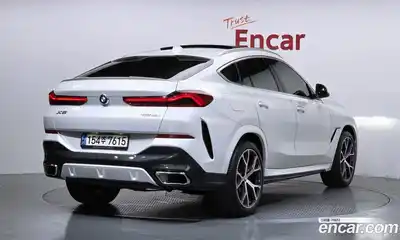 BMW X6 2023 3.0 автомат (гидро), миниатюра 2
