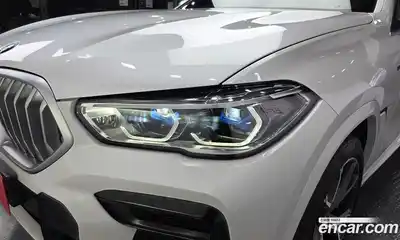 BMW X6 2023 3.0 автомат (гидро), миниатюра 8