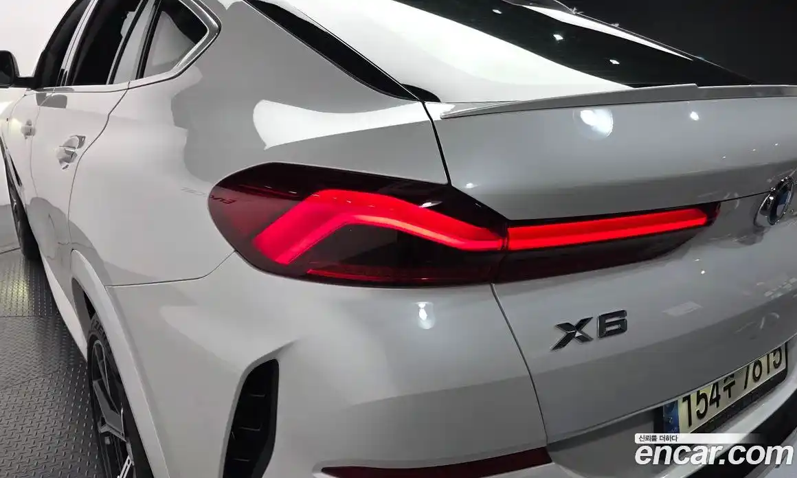 BMW X6 2023 3.0 автомат (гидро), фото 9