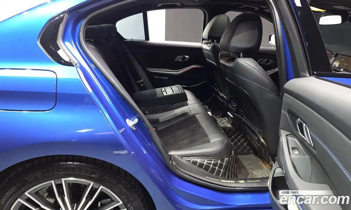 BMW 3 серия 2020 2.0 автомат (гидро), фото 17