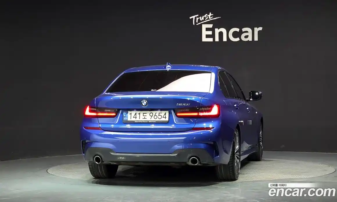 BMW 3 серия 2020 2.0 автомат (гидро), фото 4