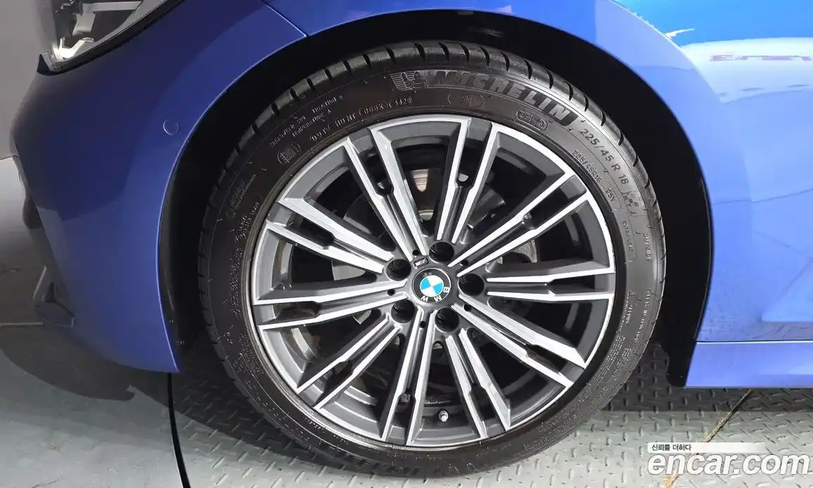 BMW 3 серия 2020 2.0 автомат (гидро), фото 5