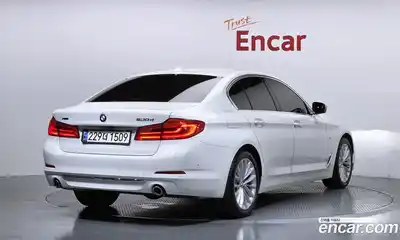 BMW 5 серия 2018 2.0 автомат (гидро), миниатюра 2