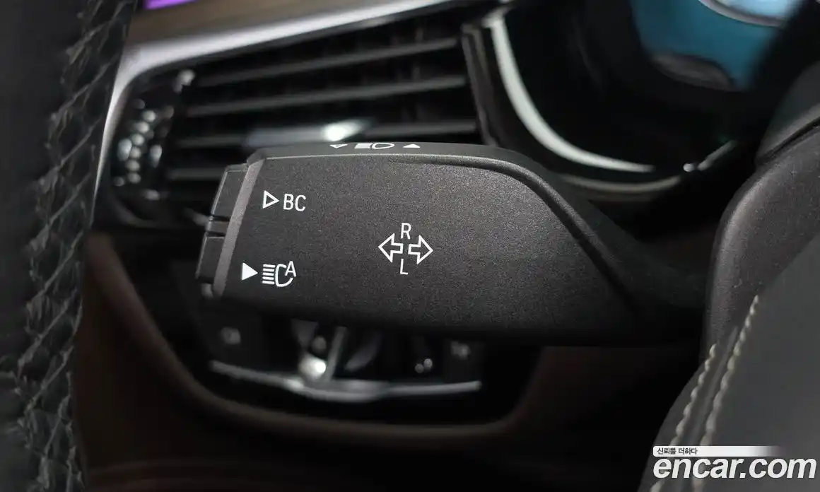 BMW 5 серия 2018 2.0 автомат (гидро), фото 27