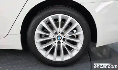 BMW 5 серия 2018 2.0 автомат (гидро), миниатюра 7