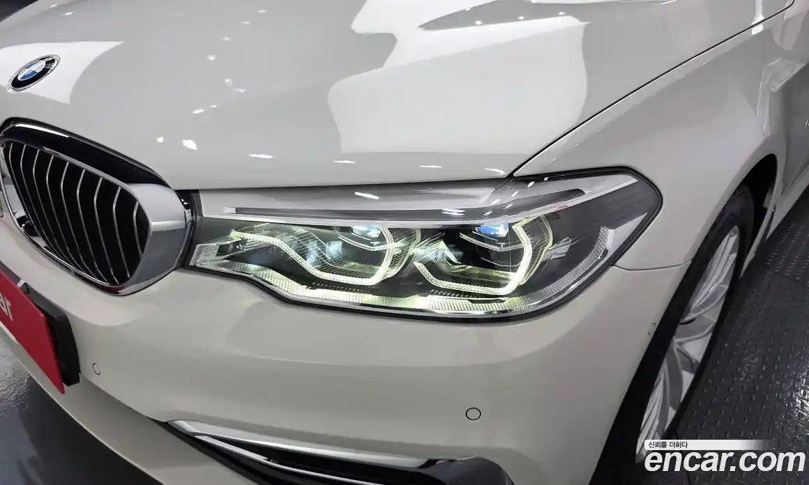 BMW 5 серия 2018 2.0 автомат (гидро), фото 8
