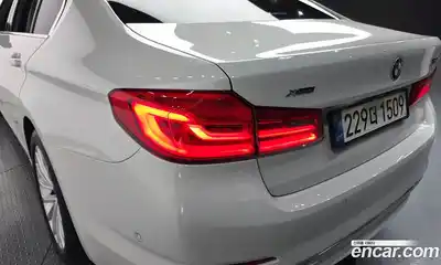 BMW 5 серия 2018 2.0 автомат (гидро), миниатюра 9