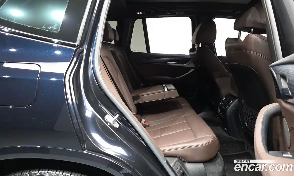 BMW iX3 2023 0.2 автомат (гидро), фото 16