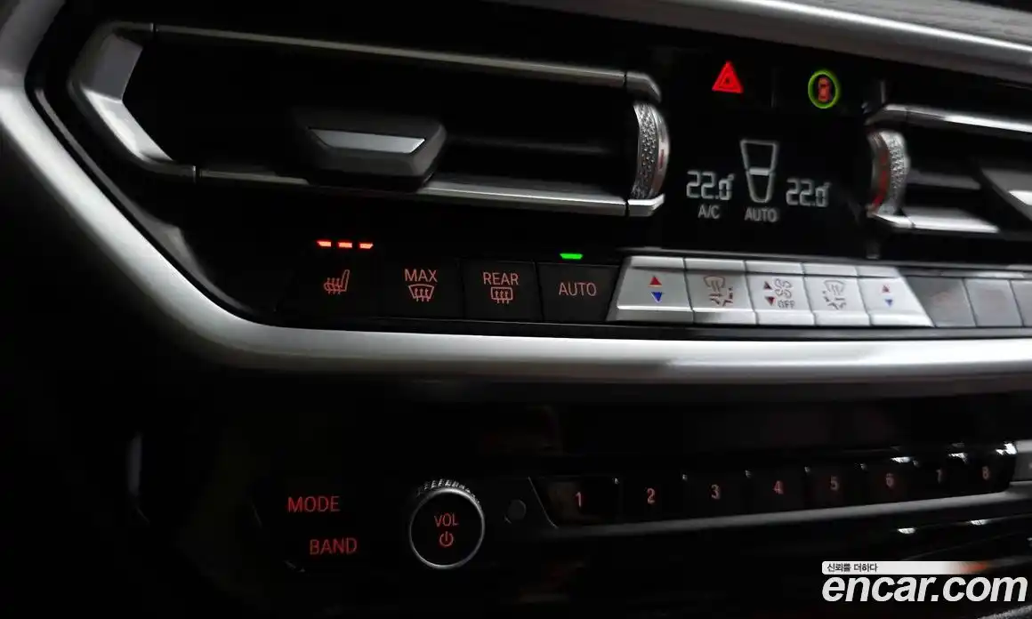 BMW iX3 2023 0.2 автомат (гидро), фото 34