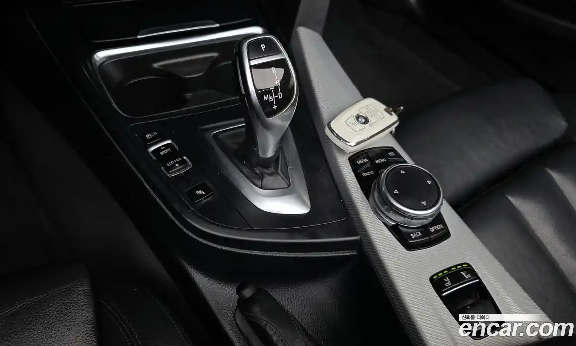 BMW 4 серия 2015 2.0 автомат (гидро), фото 9