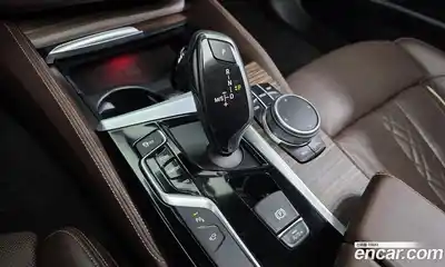 BMW 5 серия 2018 2.0 автомат (гидро), миниатюра 12
