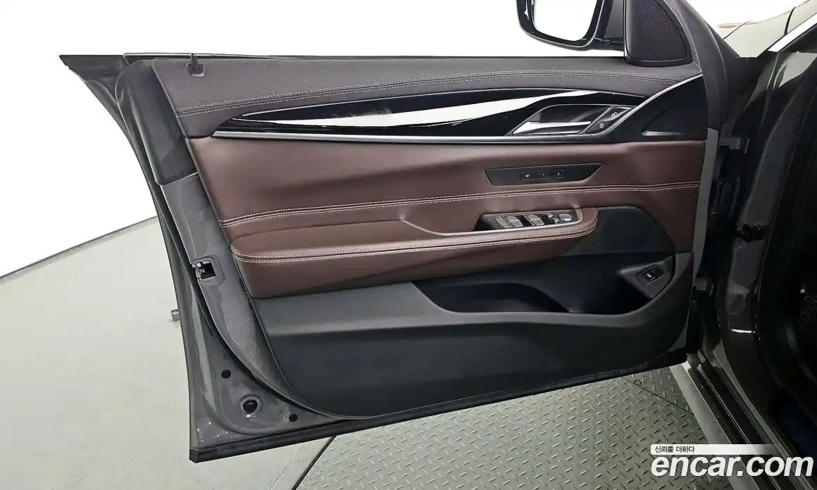 BMW 6 серия 2021 2.0 автомат (гидро), фото 14