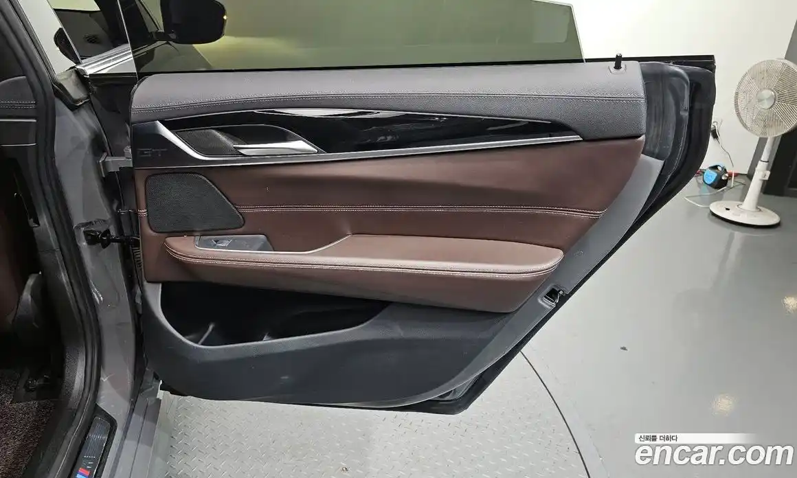 BMW 6 серия 2021 2.0 автомат (гидро), фото 15