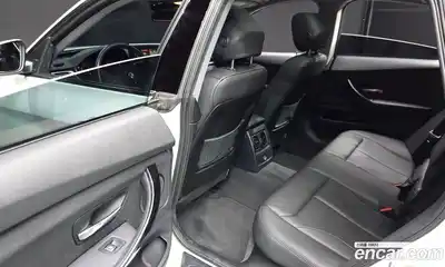 BMW 3 серия 2018 2.0 автомат (гидро), миниатюра 12