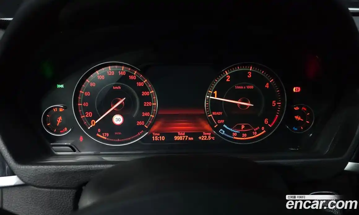BMW 3 серия 2018 2.0 автомат (гидро), фото 8
