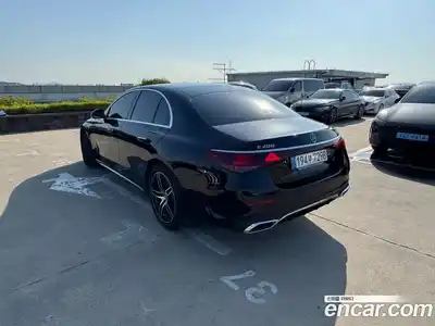 Mercedes-Benz E-Class 2026 2.0 автомат (гидро), миниатюра 2