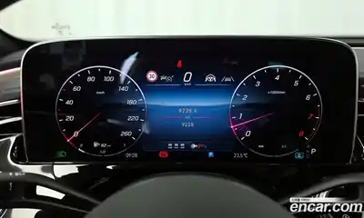 Mercedes-Benz E-Class 2025 2.0 автомат (гидро), миниатюра 8