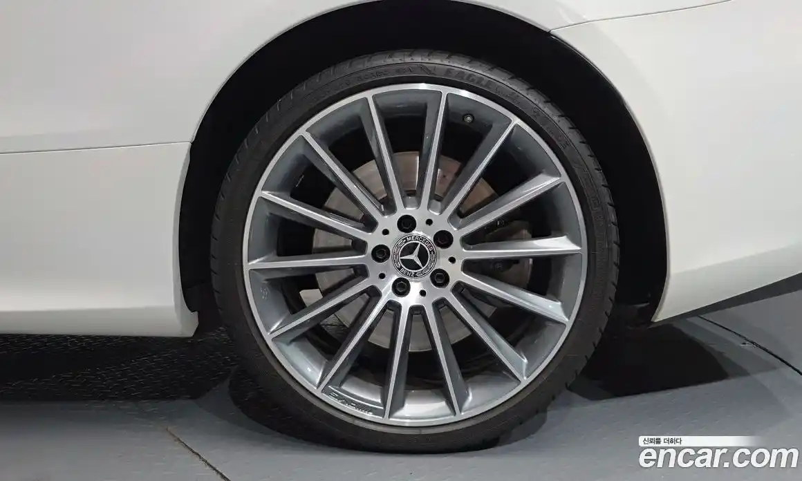 Mercedes-Benz E-Class 2021 3.0 автомат (гидро), фото 6