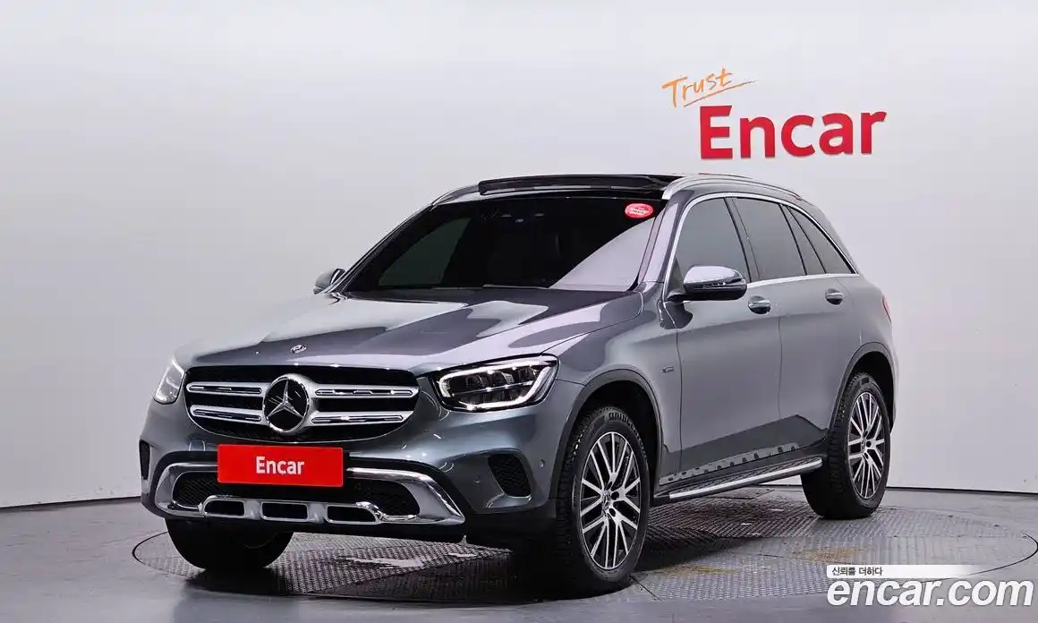 Mercedes-Benz GLC-Class 2020 2.0 гидро, фото 1 Mercedes-Benz GLC-Class 2020 2.0 гидро, фото 1