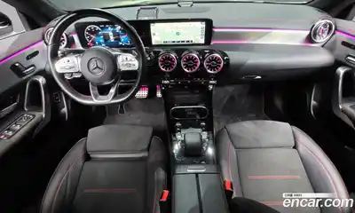 Mercedes-Benz CLA-Class 2023 2.0 гидро, миниатюра 10 Mercedes-Benz CLA-Class 2023 2.0 гидро, миниатюра 10