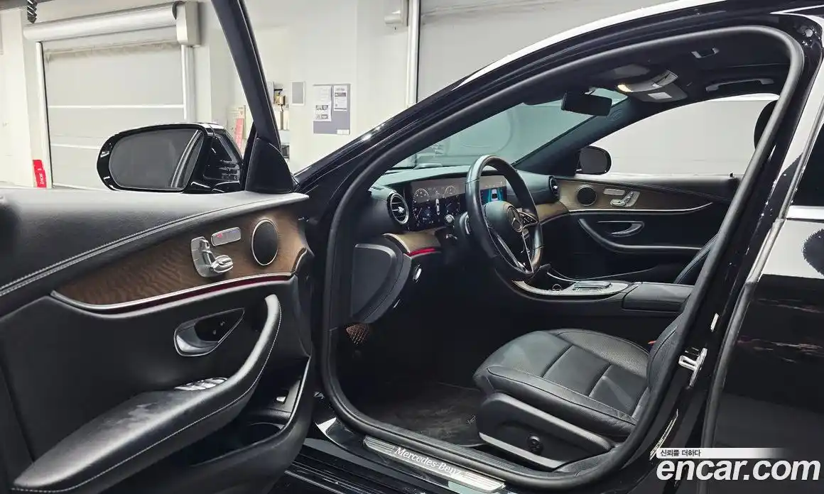 Mercedes-Benz E-Class 2021 2.0 автомат (гидро), фото 13