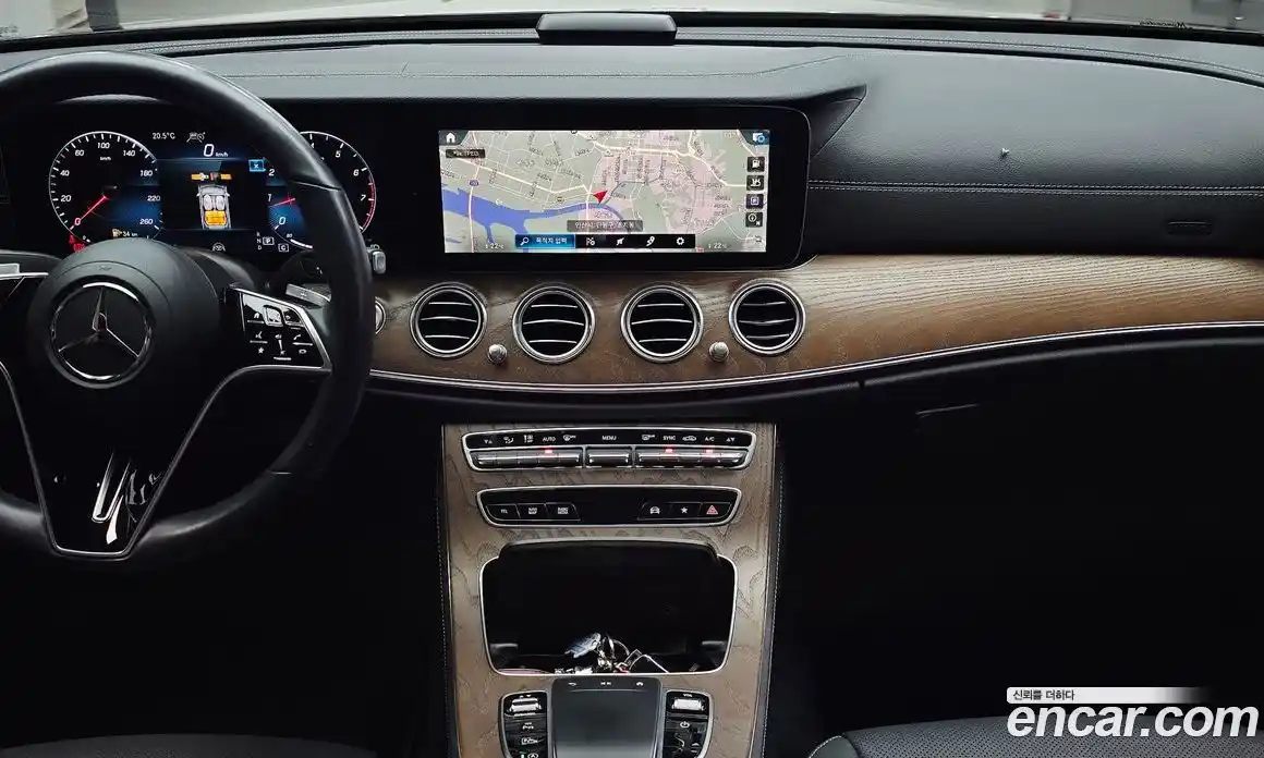 Mercedes-Benz E-Class 2021 2.0 автомат (гидро), фото 20