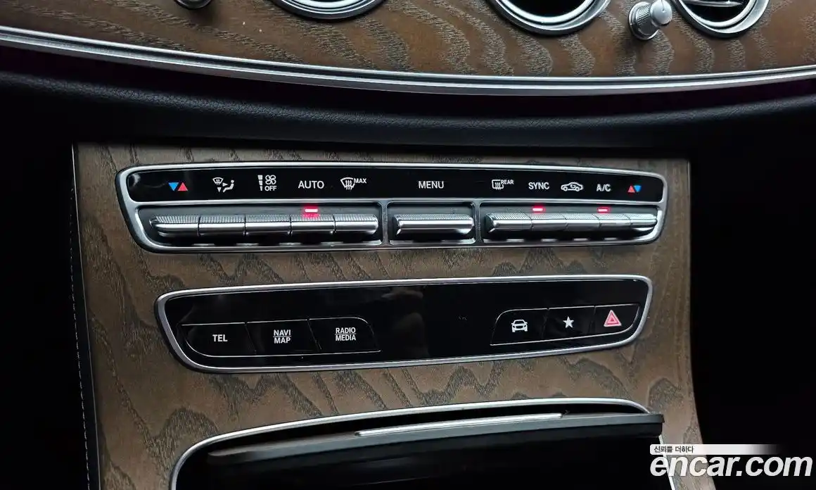Mercedes-Benz E-Class 2021 2.0 автомат (гидро), фото 29