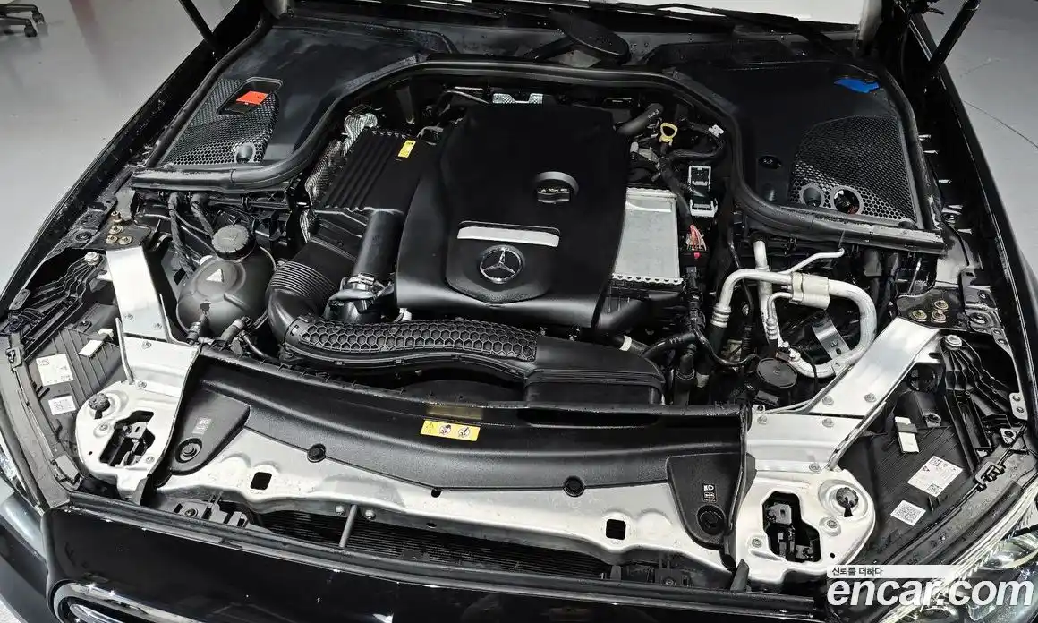 Mercedes-Benz E-Class 2021 2.0 автомат (гидро), фото 6