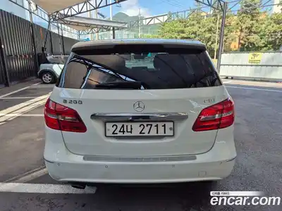 Mercedes-Benz B-Class 2012 1.8 гидро, миниатюра 5 Mercedes-Benz B-Class 2012 1.8 гидро, миниатюра 5