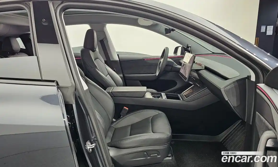 Tesla Model Y 2025 0.2 гидро, фото 17